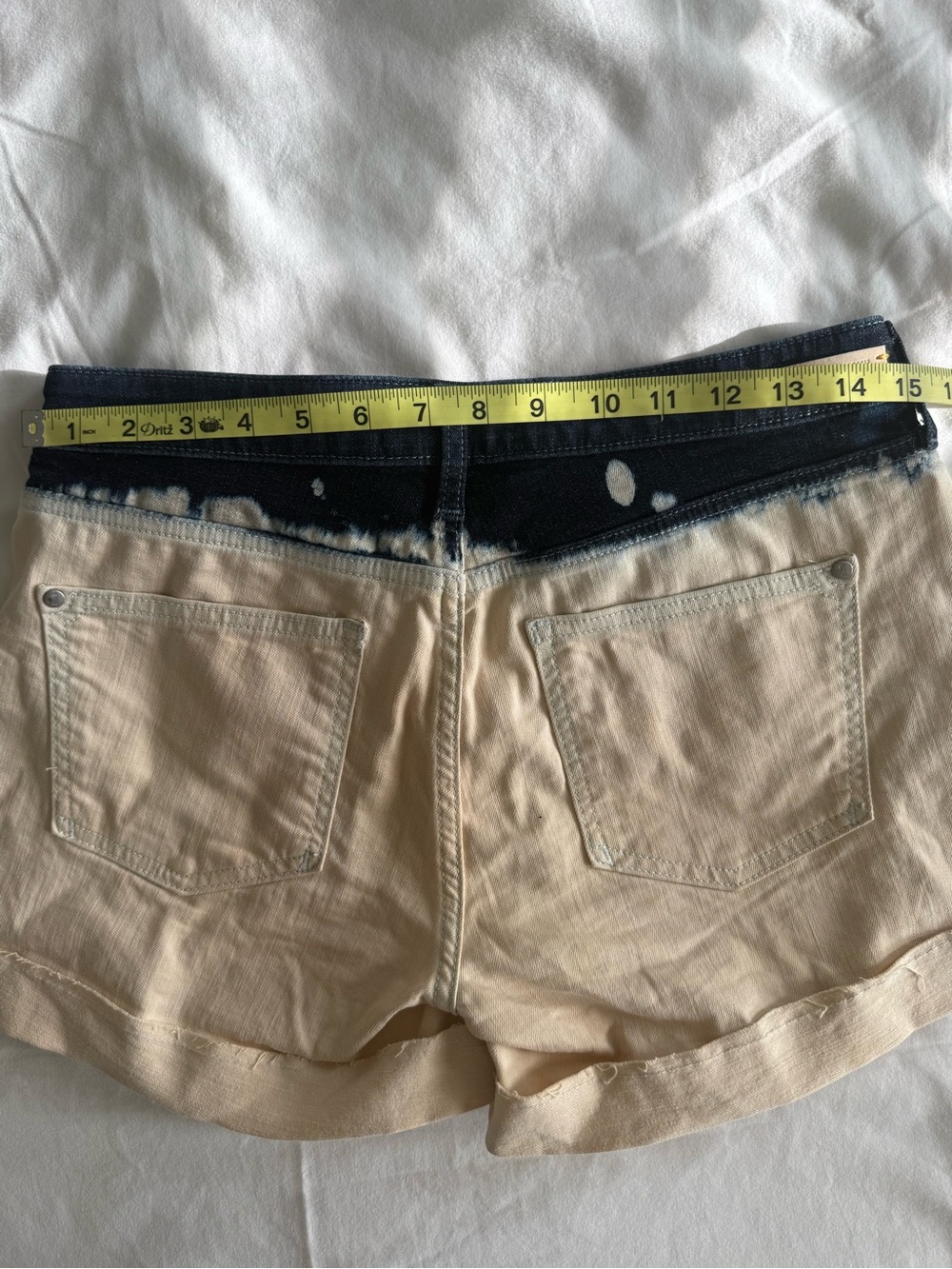 Anthropologie Pilcro Two-Tone Dip-Dye Mid-rise Jean Shorts - Picture 8 of 10